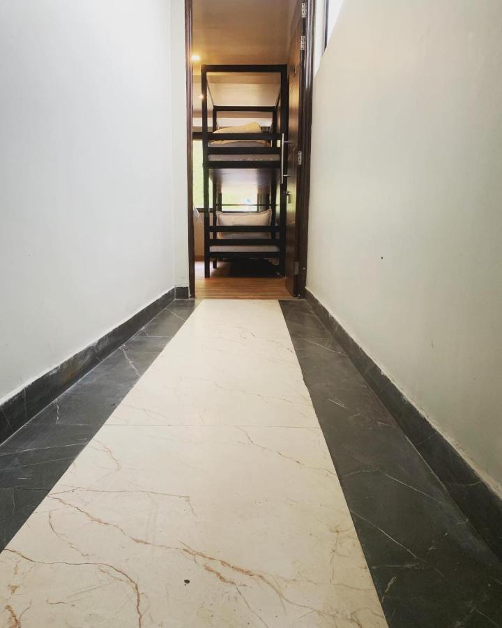 Hotel & Hostel Vimal Ganga Rishīkesh Extérieur photo