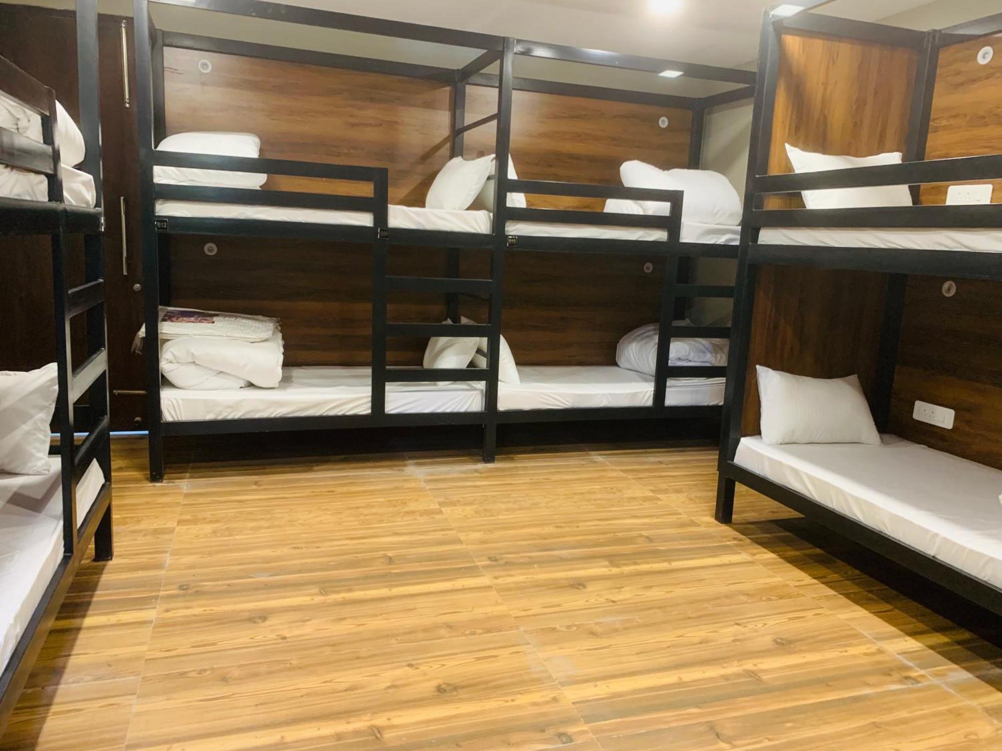 Hotel & Hostel Vimal Ganga Rishīkesh Extérieur photo